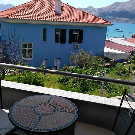 Irena Apartment