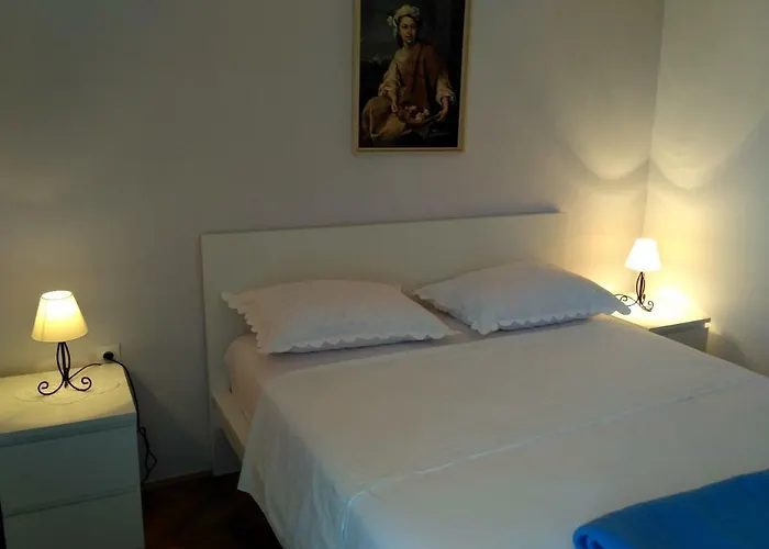Irena Apartment