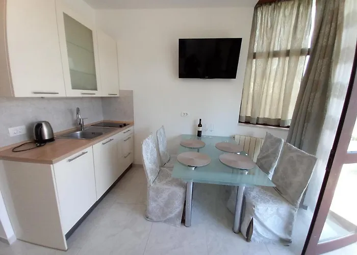 Irena Apartment